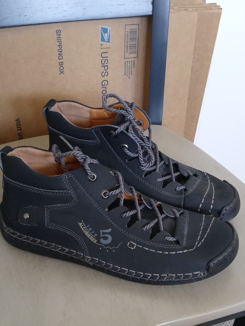 Men's Casual Lace-Up Shoes